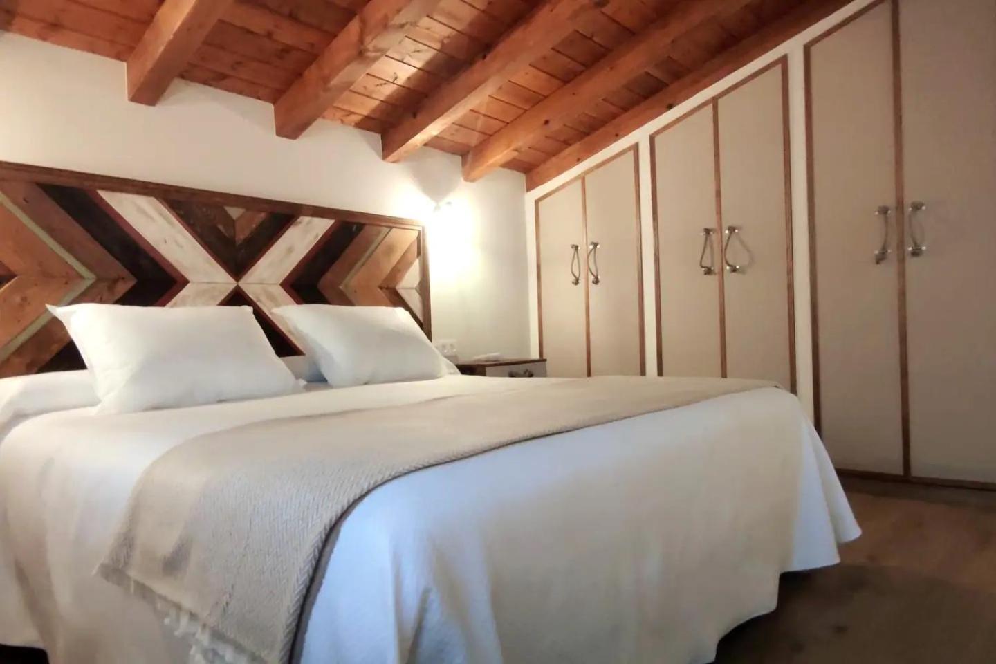 Vivienda Rural Perotxenea Landetxea Holiday home *